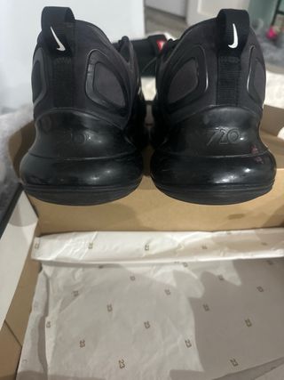 Zapatillas Nike Air Max 720 Negras/Grises