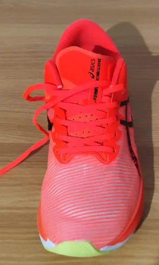 Asics Magic Speed Naranja, compradas en Hacoo