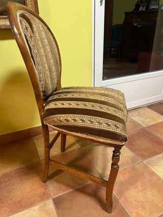 2 Sillas Antiguas Tapizadas