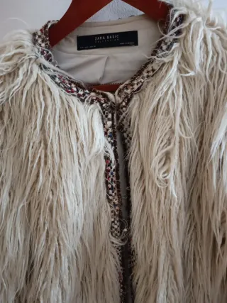 Chaqueta Zara Beige Talla Única