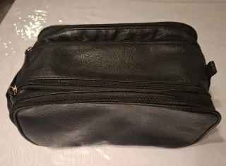 Beauty Case da viaggio in similpelle nera