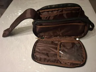 Beauty Case da viaggio in similpelle nera