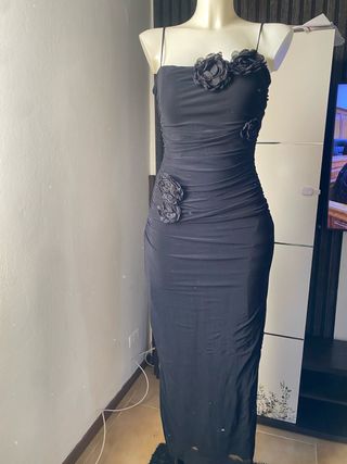 Abito lungo nero con fiori