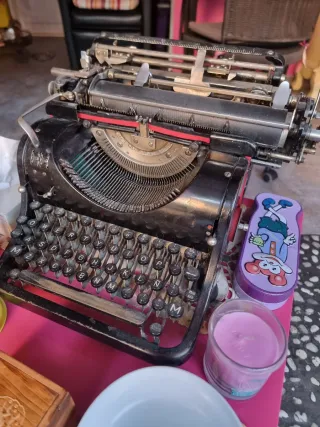 1942 Olympia 8 # 419905