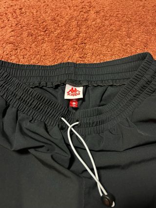 Pantalones Kappa Negros y Blancos