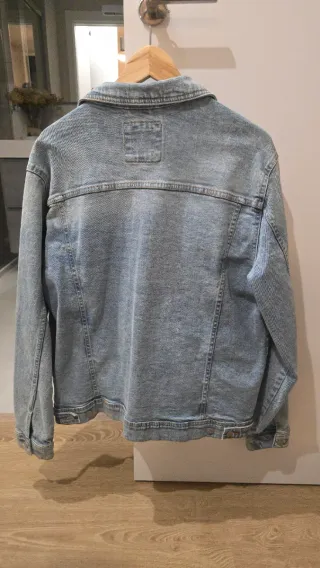 Chaqueta tejana Zara azul