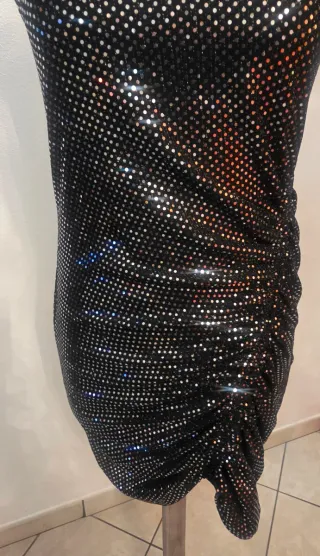 Mini abito con paillettes