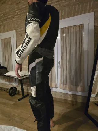 Mono de moto MH Motorcycles