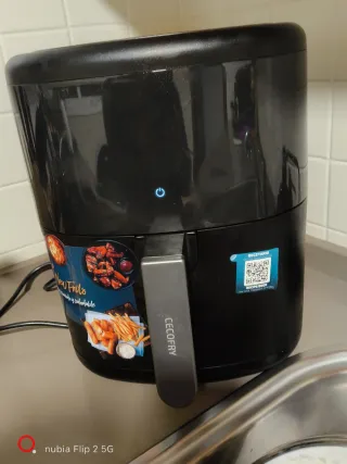 Freidora de aire casi nueva