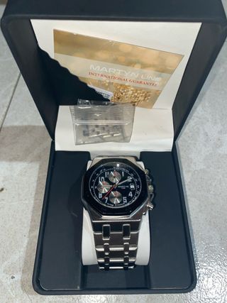 Reloj Martyn Line Negro/Plateado Nuevo