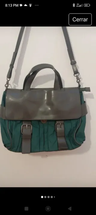 Bolso gris y verde