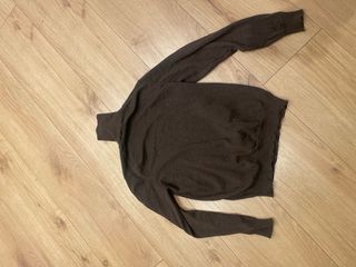 Jersey cuello vuelto marrón oscuro Talla M