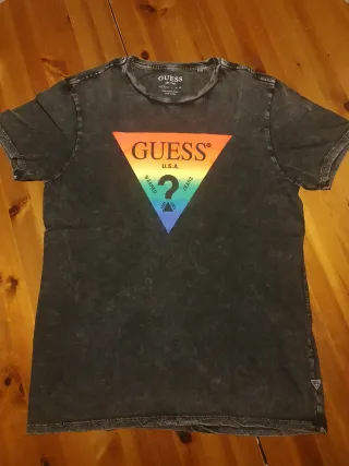 Camiseta Guess Estampada Multicolor