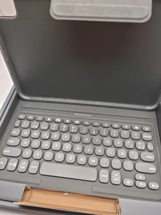 Teclado ZAGG Retroiluminado para iPad