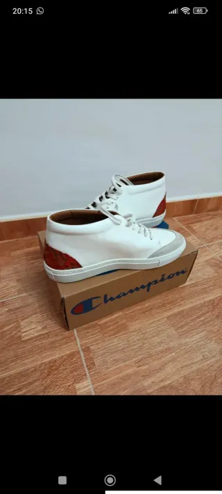 Scarpe sportive bianche