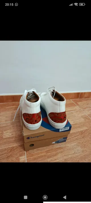 Scarpe sportive bianche