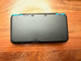 Nintendo New 2DS XL + 2 Giochi Pokemon