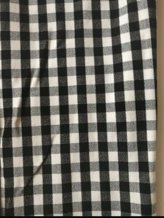 Pantalón Stradivarius Cuadros Blanco y Negro