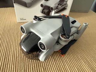DJI Mini 3 Pro Drone + Fly More Kit (con RC-N1)