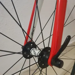 Bicicleta de carretera Specialized Allez talla 60