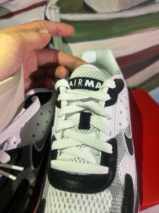 Nike Air Max Solo (GS) Negro/Blanco