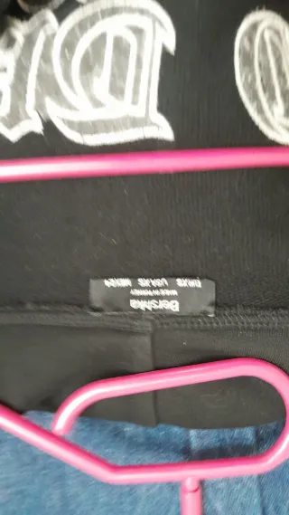 Chaqueta Bershka corta capucha negra Talla XS