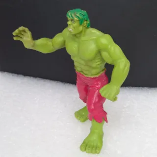FIGURA HULK PVC.