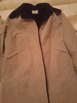 Chaquetón ALSO beige y negro