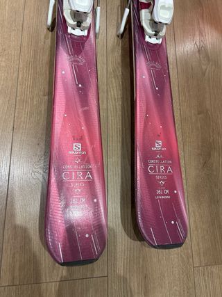 Esquís Salomon 161 cm con fijaciones