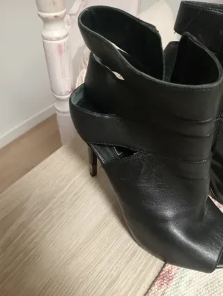 Botines Guess Negros