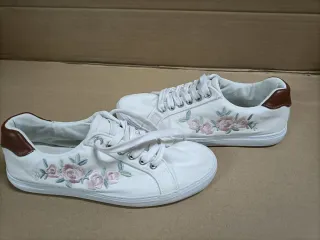 Zapatillas Grace Blancas.