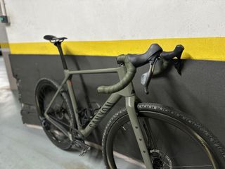 Bicicleta Gravel Canyon Grizl CF SL 7