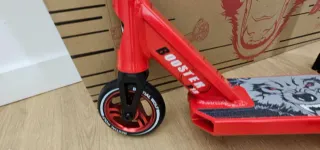 Patinete Bestial Wolf Booster B18 Rojo