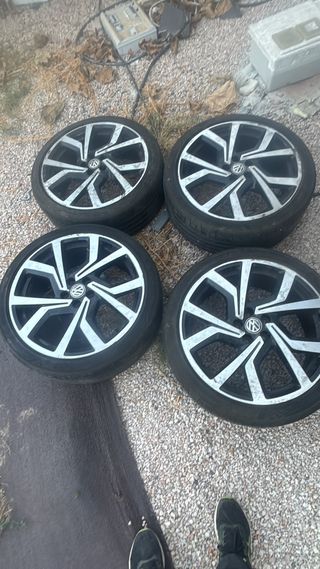 Llantas Volkswagen R18