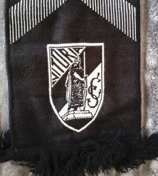Bufanda Vitoria Guimaraes