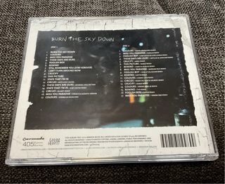 Emma Hewitt 2xCD Burn the sky down