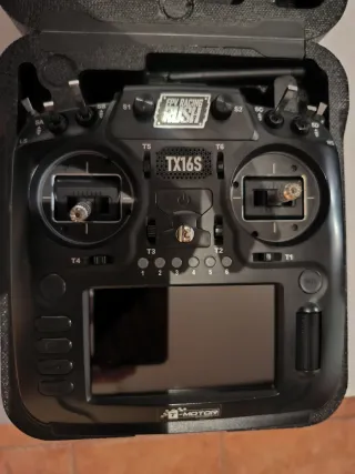 Emisora eachine TX16S