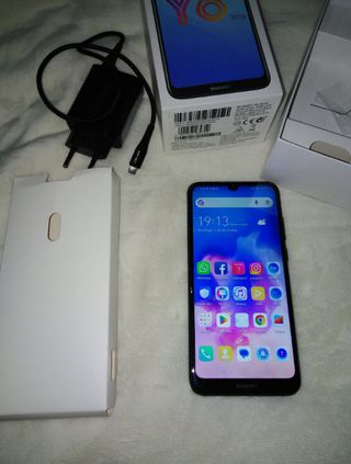 Huawei Y6 (2019) Nero 32GB + SD 8GB