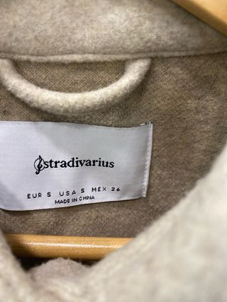 Chaqueta Stradivarius Beige Talla S