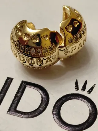 Clip Pandora Oro Zirconia