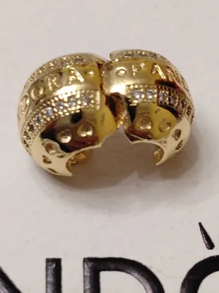 Clip Pandora Oro Zirconia