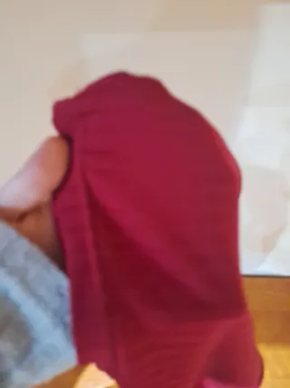 Top SHEIN granate escote V talla M