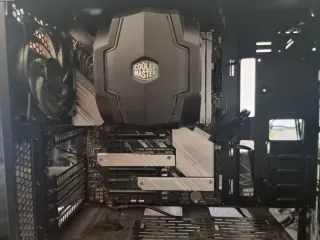 PC Gaming i9 11900k + ROG Strix Z590-A WiFi + 64GB