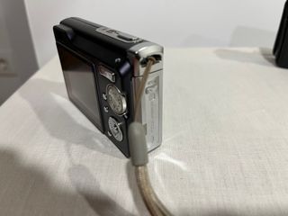 Cámara Sony Cyber-shot + Cargador y funda