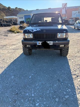 todoterreno Opel Monterrey 3.1td