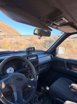 todoterreno Opel Monterrey 3.1td