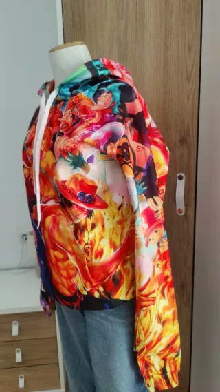 Colorida sudadera anime con capucha Onepiece