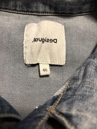 Cazadora vaquera bordada multicolor