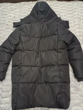 Abrigo BE FUSHI negro