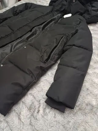 Abrigo BE FUSHI negro